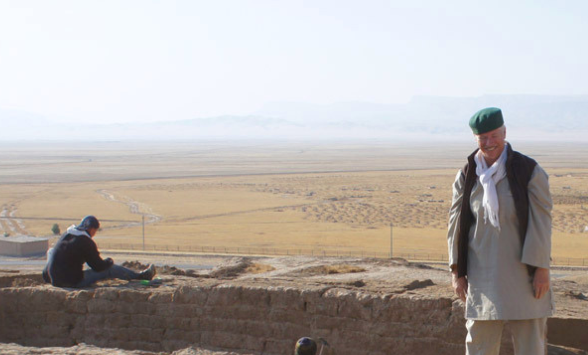 Octobre 2010. AC sur le chantier de la citadelle d’Ulug dépé (Turkménistan, vers 1500-1100 av. J.-C.).