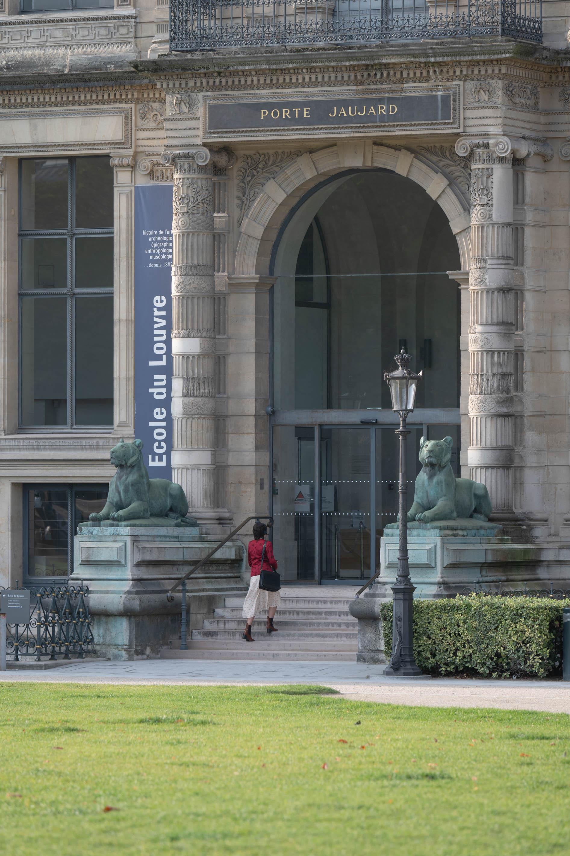 Façade École du Louvre 