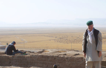 Octobre 2010. AC sur le chantier de la citadelle d’Ulug dépé (Turkménistan, vers 1500-1100 av. J.-C.).