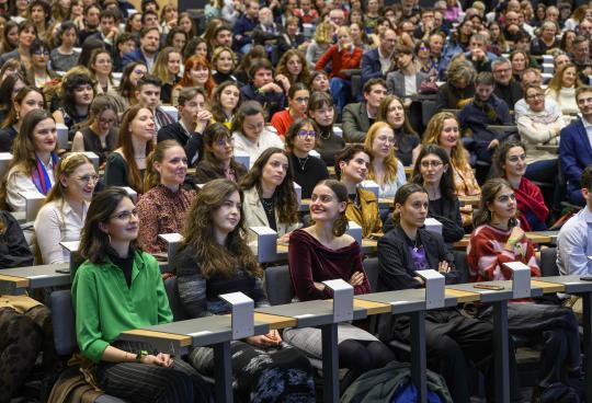 Remise de diplôme du 2e cycle de l'École du Louvre en 2025