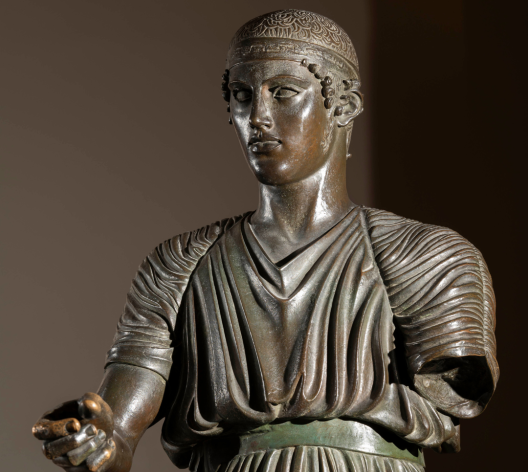 Statue de l'Aurige de Delphes