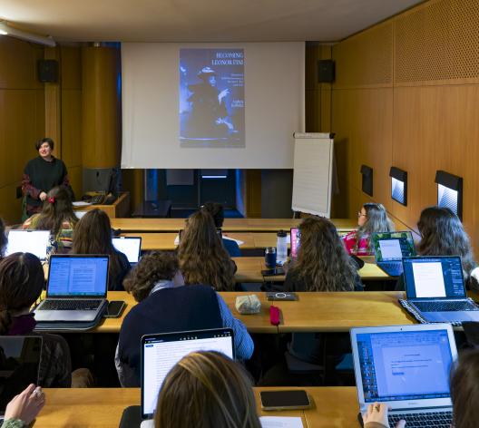 Séminaire "Fashioning the Artist" par Prof. Andrea Kollnitz à l'École du Louvre
