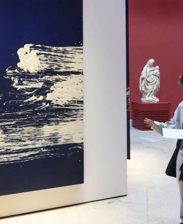 Médiation des étudiants de l'École du Louvre durant Art Basel Paris 2025