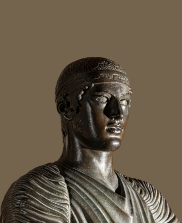 Statue de l'Aurige de Delphes